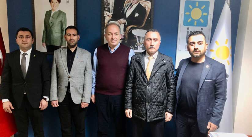 Millet İttifakı ilçe başkanları bir araya geldi