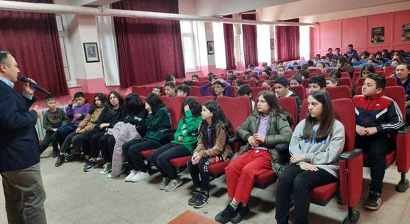 Müftülükten okullarda ramazan konferansı