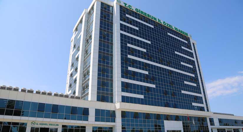 Mesleki yeterlilik ile alakasız sorular soruldu