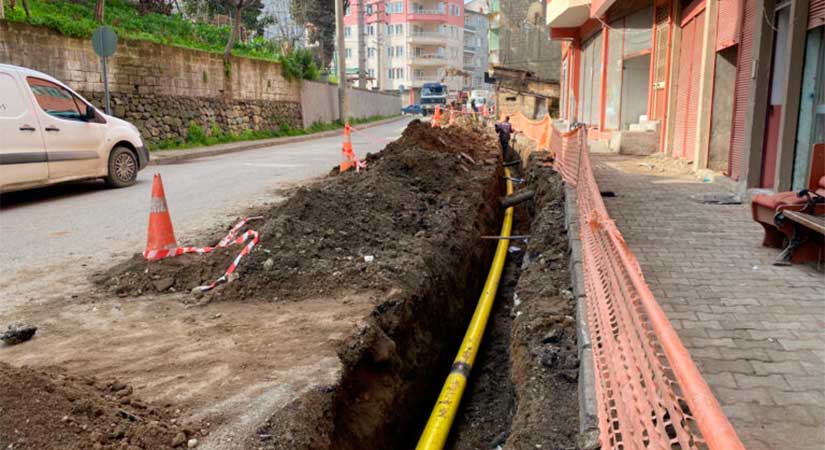 İsmetpaşa Mahallesi’nde doğalgaz için ilk kazma vuruldu