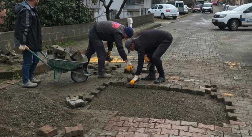 Orta okul mahallesinde çalışmalar sürüyor 