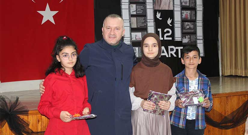 Keşap’ta Akif törenle anıldı