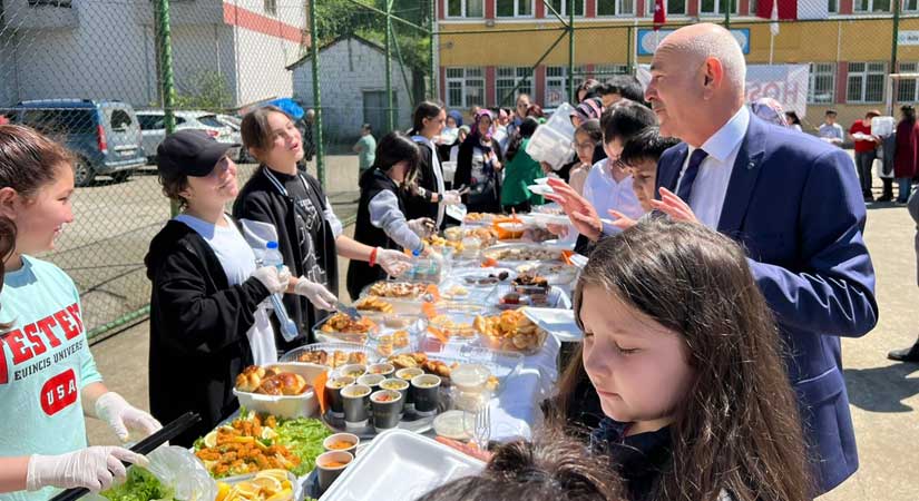 Duroğlu’nda, Eğitimde Tek Yürek Kermesi
