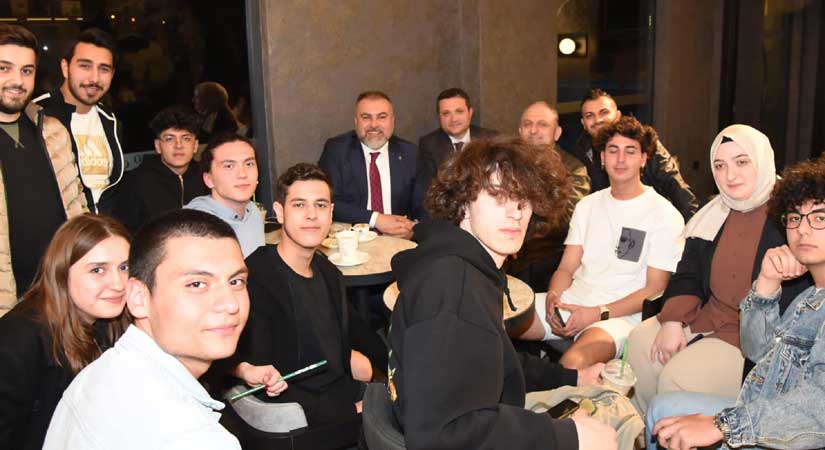 Erener: Gençler, Giresun’un geleceğidir