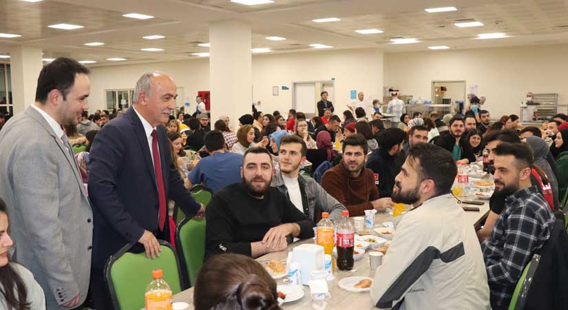 GEAH ailesi iftarda buluştu
