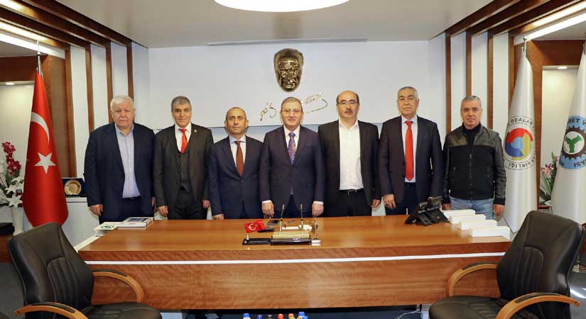 Tokmak: İş insanları ve bürokratlarımız bizler adına önemli