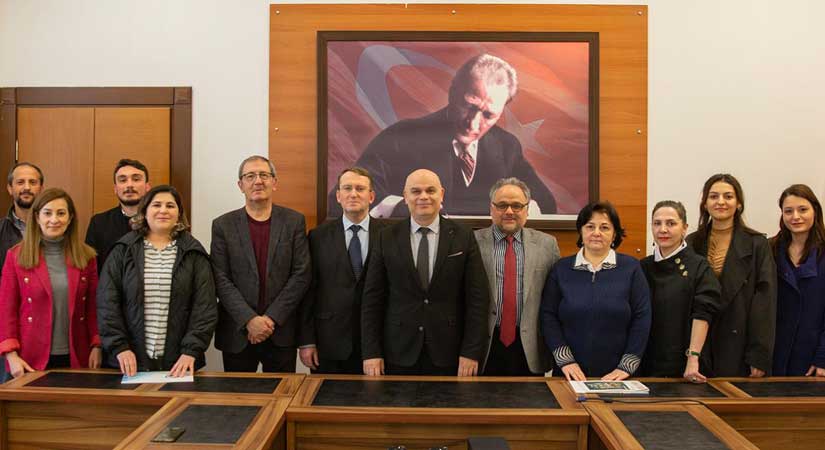 Öğretim elemanları bilgilerini yeniledi