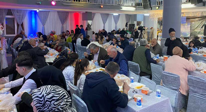 Konacık’ta iftar sofrası kuruldu