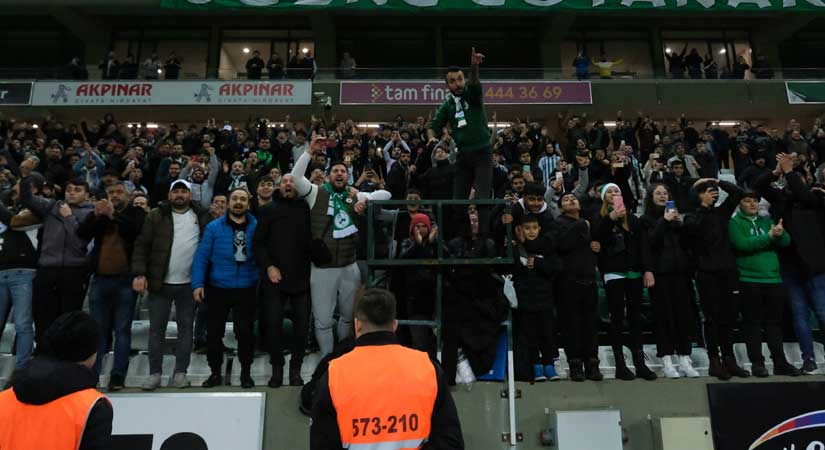 Sakarya’da deplasman tribünü kapalı
