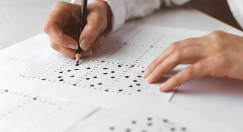 2.dönem DYK ortak sınavı bin 37 okulda gerçekleştirildi