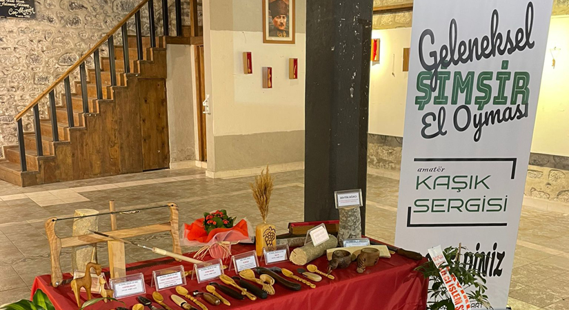El oyması şimşir kaşık sergisine tam not