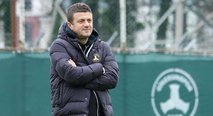 Giresunspor’un eski hocasına bahis sevki