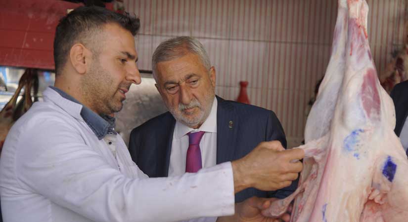 Kasaplarda ucuz et satmak istiyor!