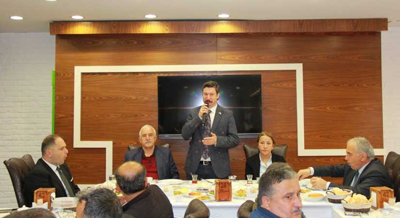 Konal, muhtarlardan destek istedi