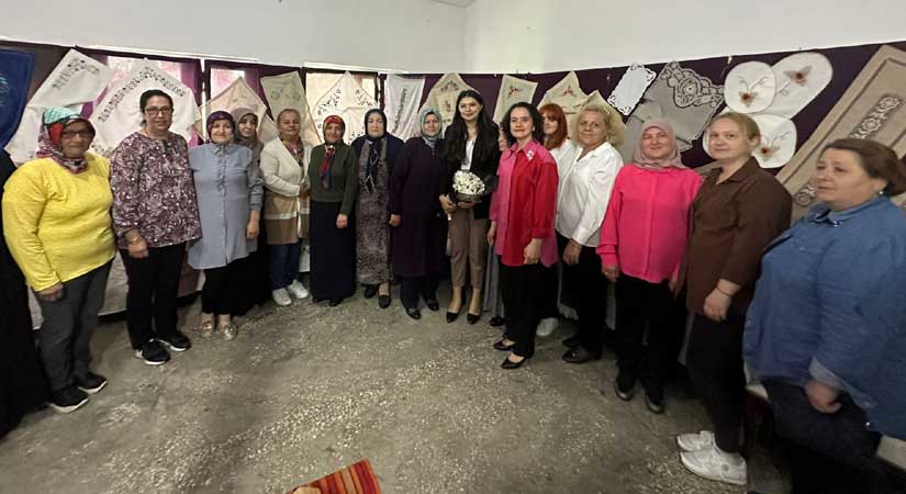 Bülbülü Köyünde el sanatları sergisi açıldı