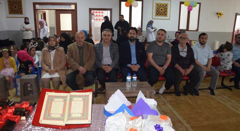 Minik Öğrencilerin Kur’an okuma sevinci