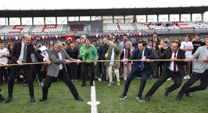 Espiye’de Geçmişten Geleceğe Spor Şenliği var
