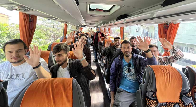 Giresunlu gençler Ahlat’a gitti