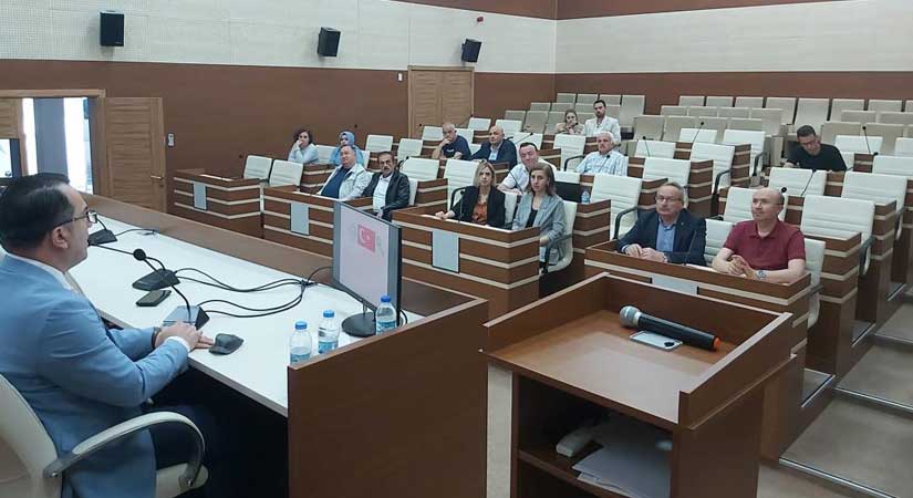 Özel İdare personellerine teknik seminer
