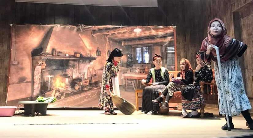 Geleceğin sanatkarları büyük beğeni topladı