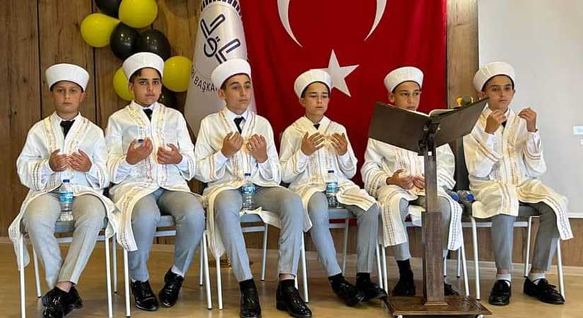 Eynesil’de hafızlar icazet aldı  