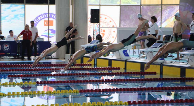 39 ilden yüzücüler katılıyor