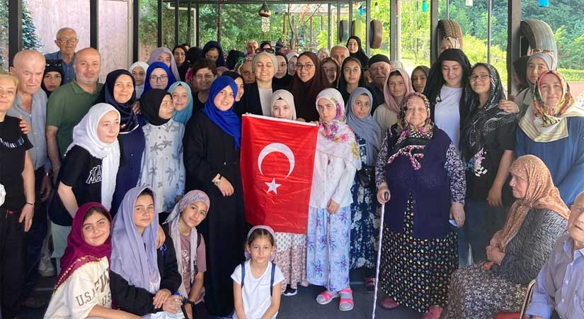 Huzurevinde 15 Temmuz etkinliği