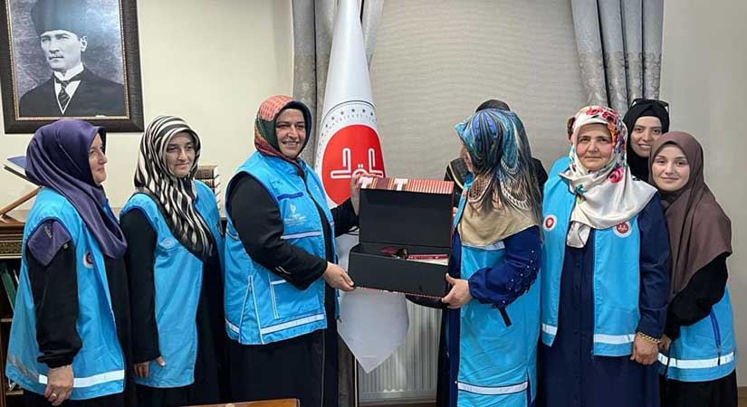 TDV Kadın Kolları gönüllüleri buluştu