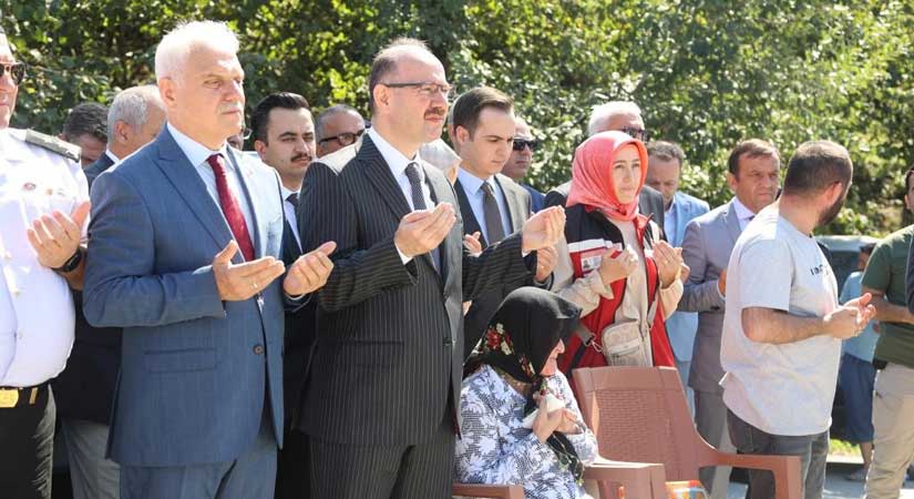 Afet şehitleri dualarla anıldı