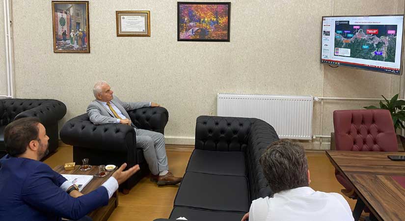 Elmas, İl Sağlık Müdürü ve Sağlık idarecileri ile bir araya geldi