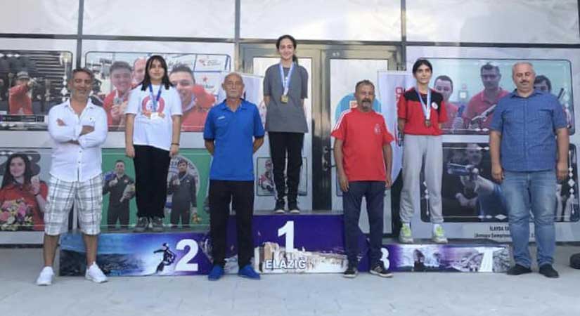 Naz Güner, Türkiye birincisi