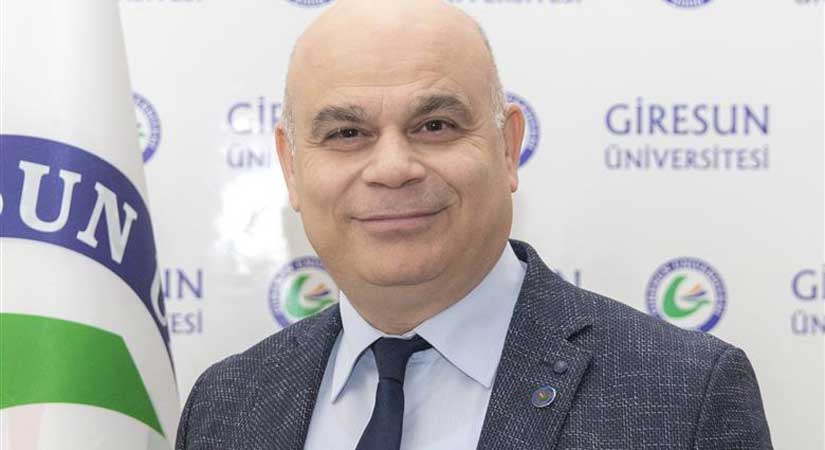 Özdem yeniden rektör yardımcısı
