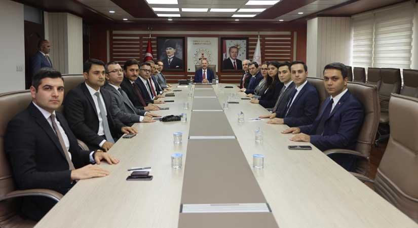 Vali Serdengeçti, Kaymakamlar Toplantısı Gerçekleştirildi