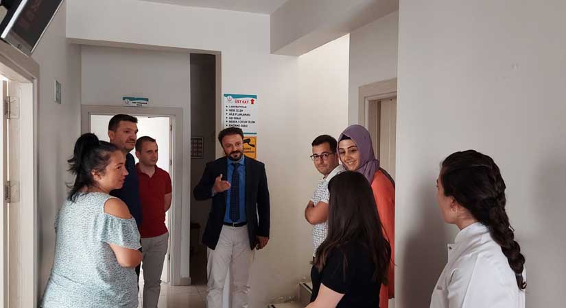 Merkez hakkında bilgi aldı