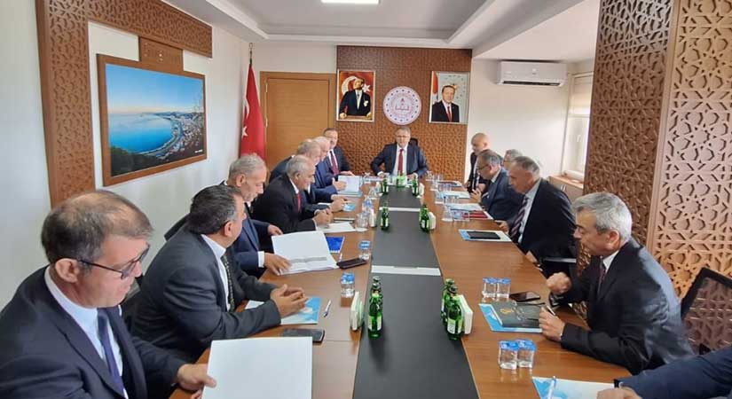 Çiftçi MEM yöneticileriyle bir araya geldi