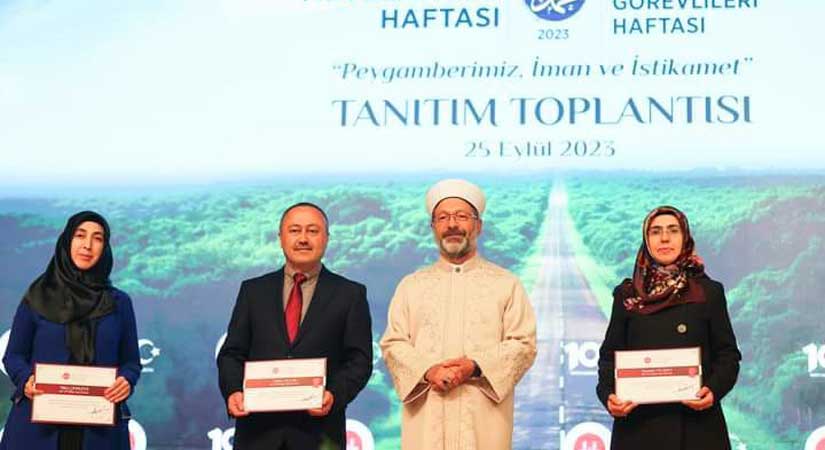 Diyanet İşleri Başkan Erbaş’tan Espiye’ye ödül