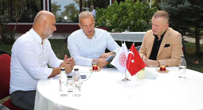 Başkan Emür’den ziyaretler