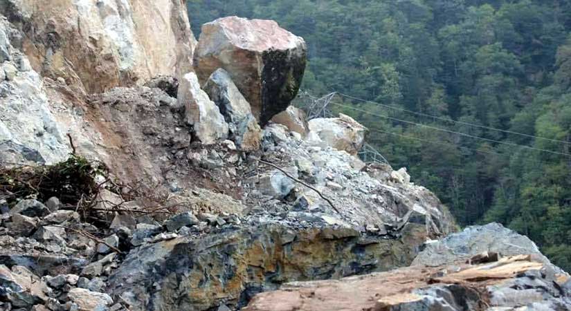 20 gündür yetkililer sadece fotoğraf çektiriyor