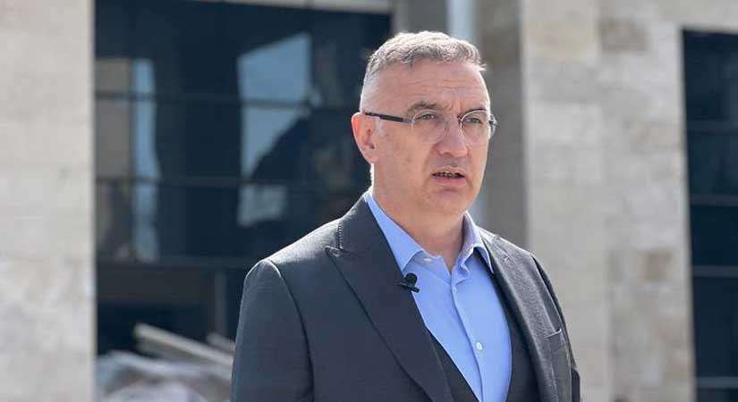 Yakar: Cumhurbaşkanımızın bize vereceği görev şereftir