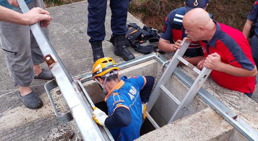 Su kuyusuna düştü!