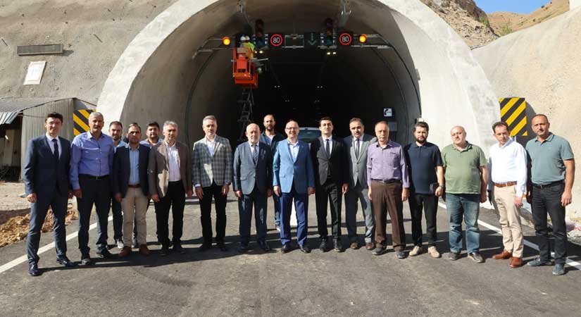 Eğribel Tünelinin ikinci tüpünde hummalı çalışma