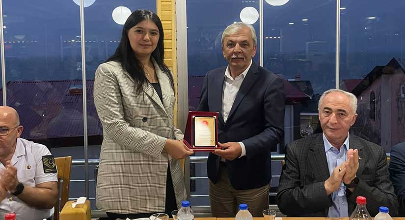 Kaymakam Akpınar’a veda yemeği