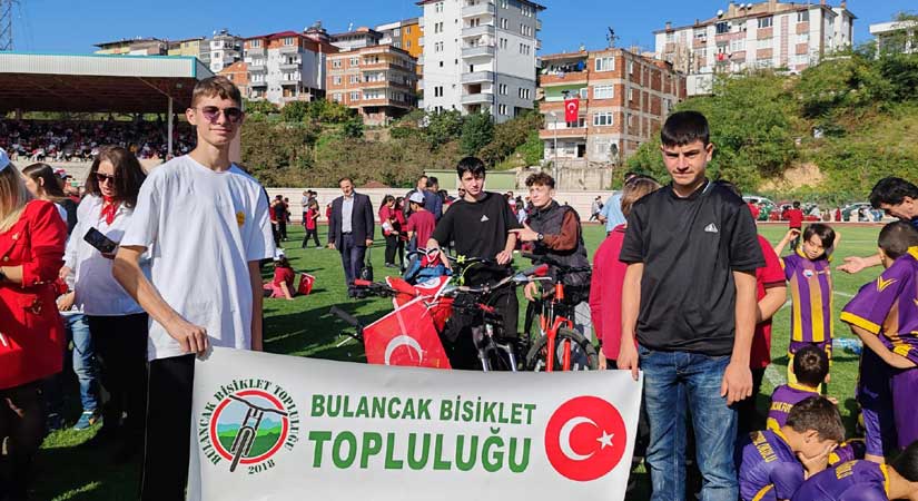 100.Yılda 100 km Pedalladılar