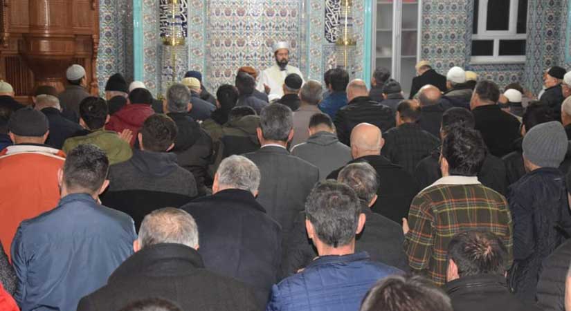 Şehitlerimiz dualarla anıldı