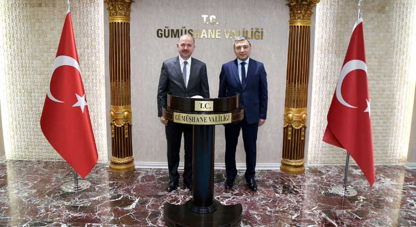 Bölge valilileriyle istişare halinde