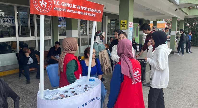 Gençlik merkezinden karşılama…