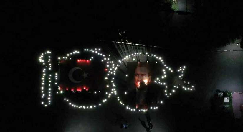 Öğrencilerden anlamlı Cumhuriyet coşkusu