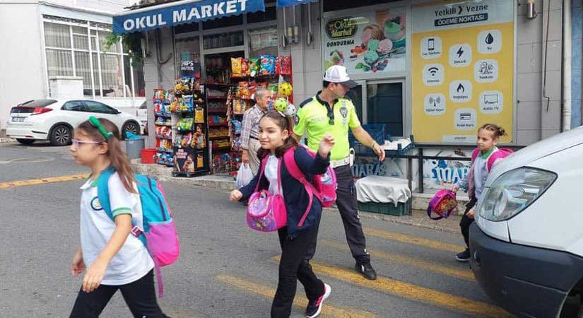 Okul çevreleri polis gözetiminde!