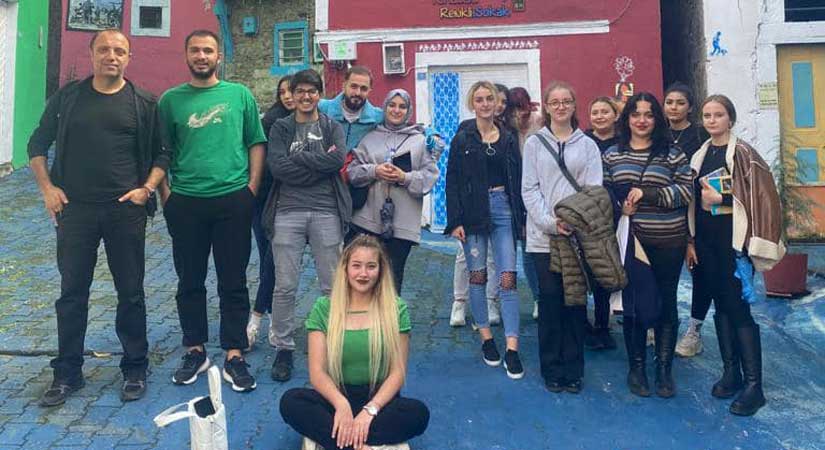 Tirebolu’nun tarihi ve turistlik mekanlarını gezdiler