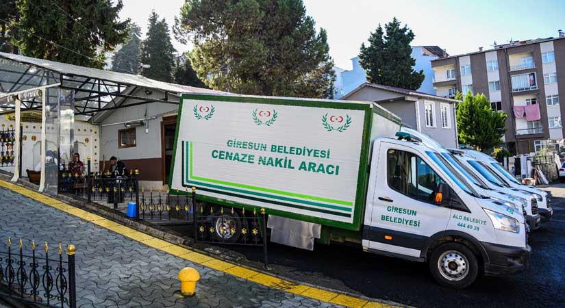 Vatandaşlarımızın acılarını paylaşıyor, kesintisiz hizmet veriyoruz